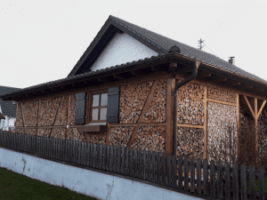 Holzarbeit-7-Anbau_Zimmerei-Josef-Mayer